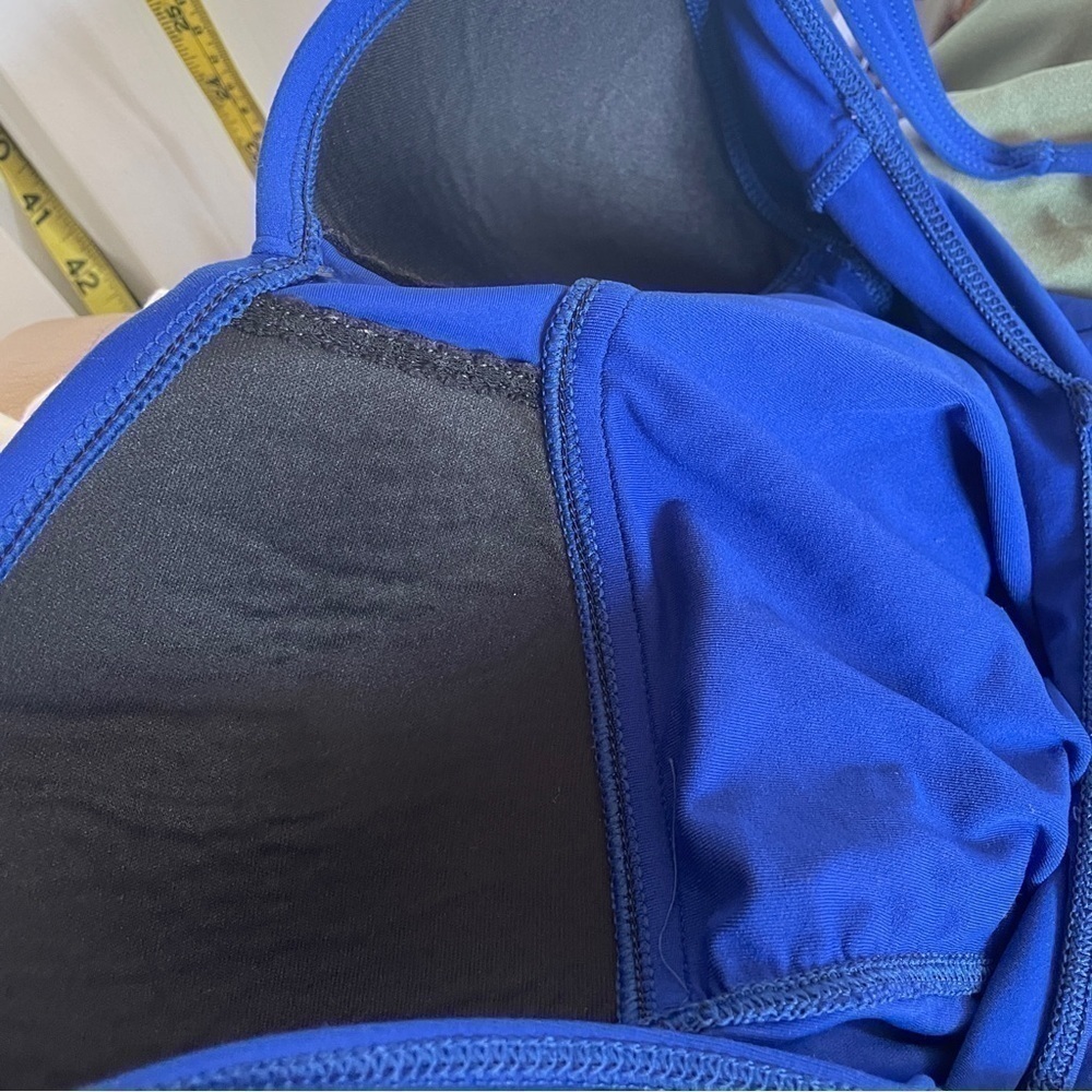 La Blanca Blue Island Goddess Twist Bandeaukini Swimsuit Top Tank 8 - Picture 8 of 9